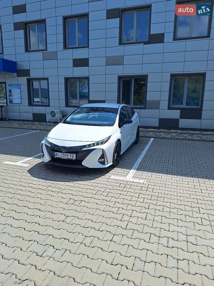 2020 Toyota Prius - мініатюра 10