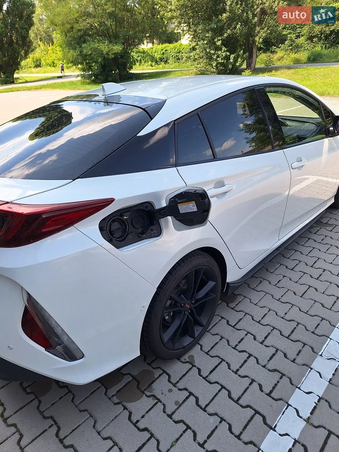 2020 Toyota Prius - мініатюра 4