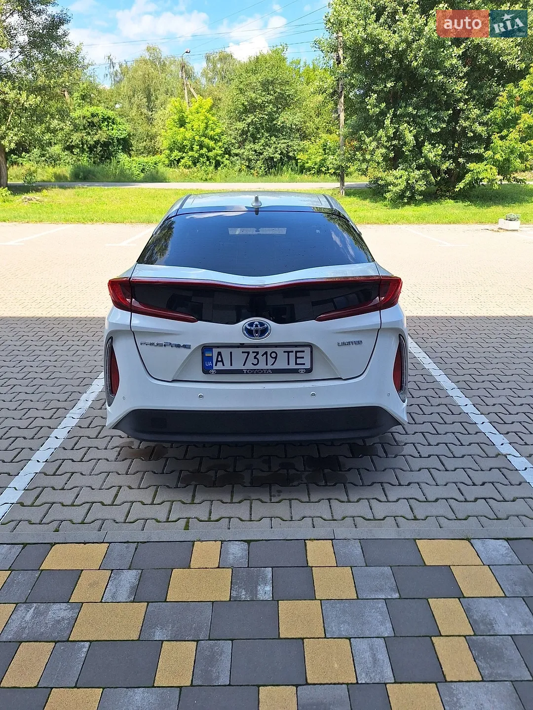 2020 Toyota Prius - мініатюра 8
