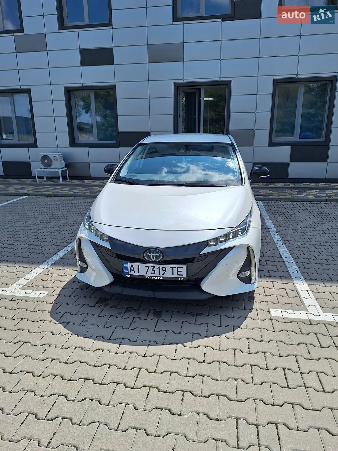 2020 Toyota Prius - мініатюра 16