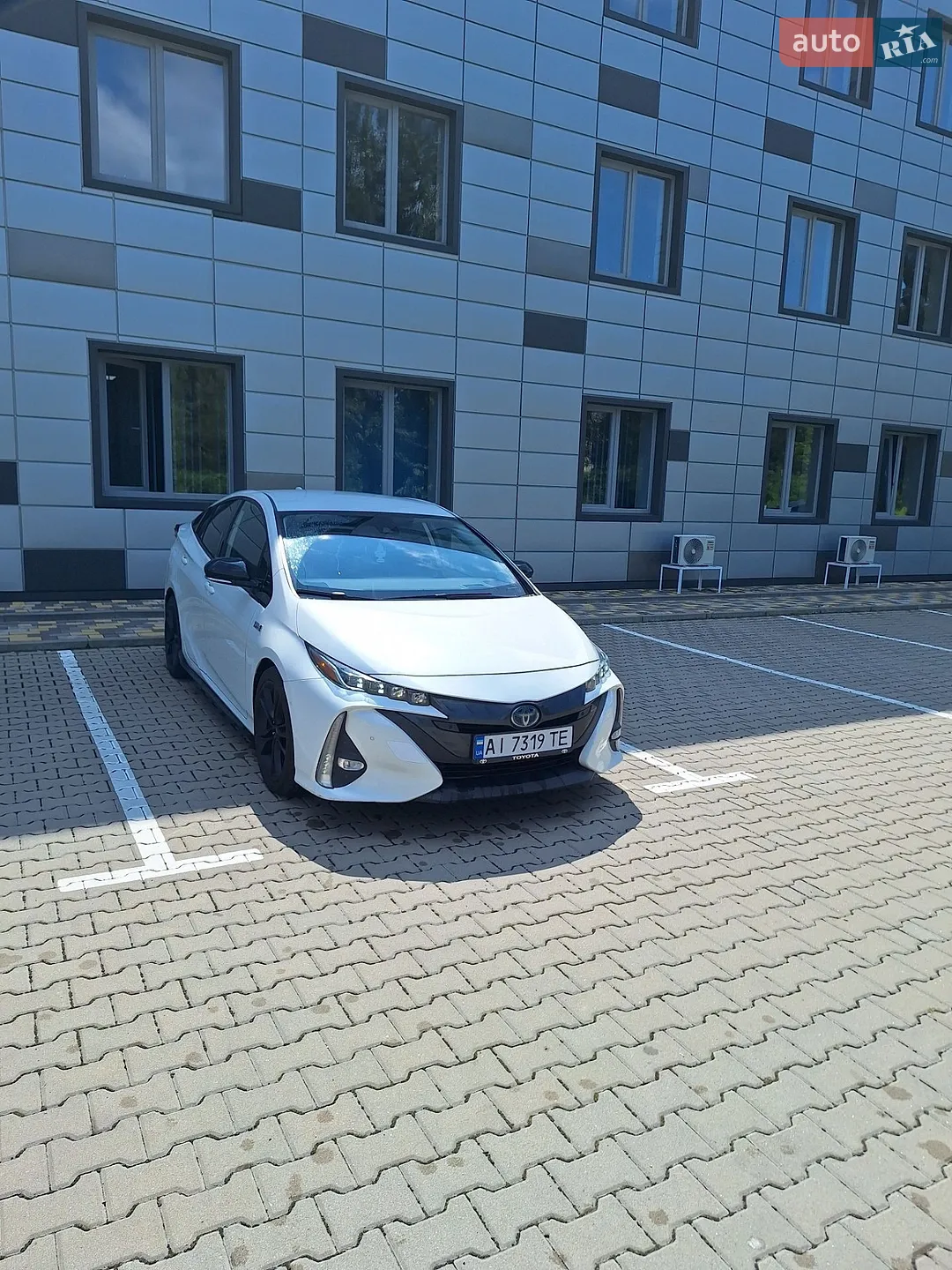 2020 Toyota Prius - мініатюра 25