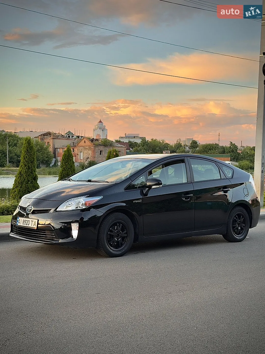 2014 Toyota Prius - фото 1