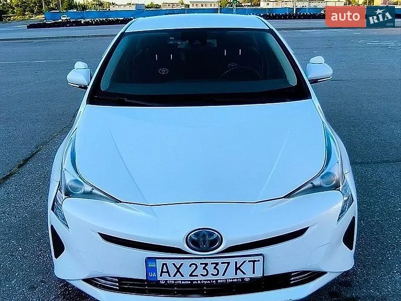 Toyota Prius 2017