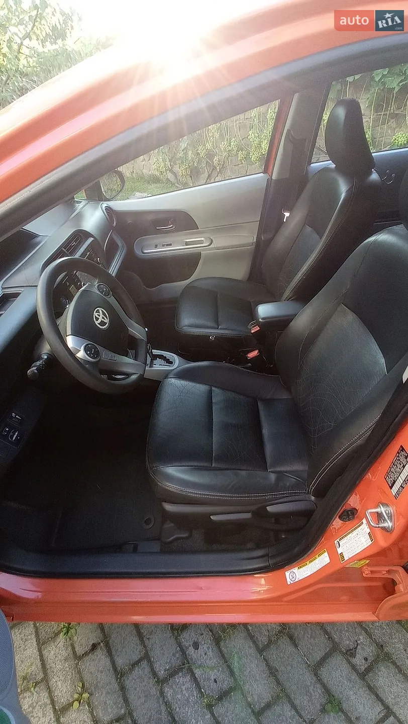 2012 Toyota Prius - мініатюра 10