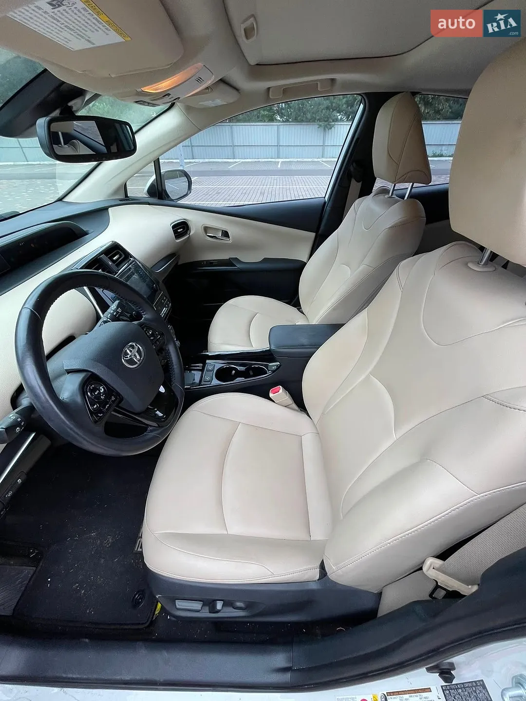 2019 Toyota Prius - мініатюра 10