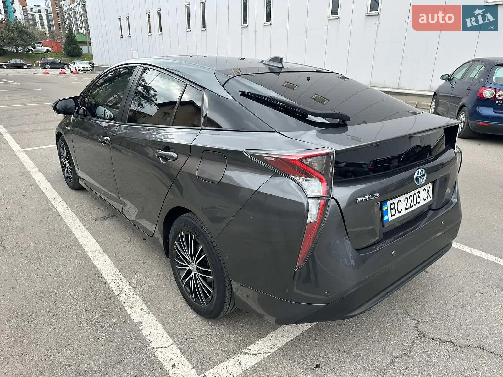 2016 Toyota Prius - мініатюра 11