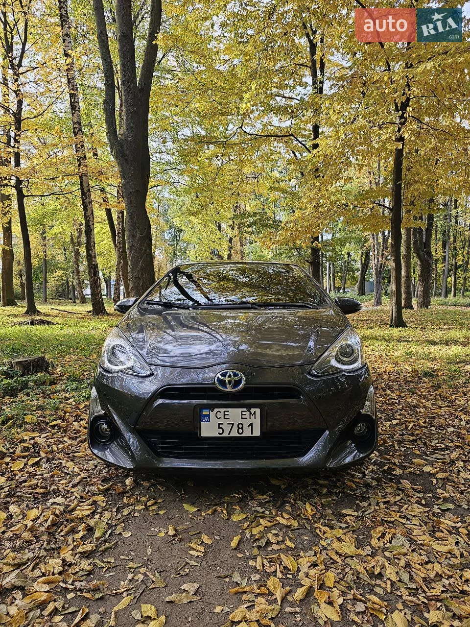 2016 Toyota Prius c - мініатюра 18