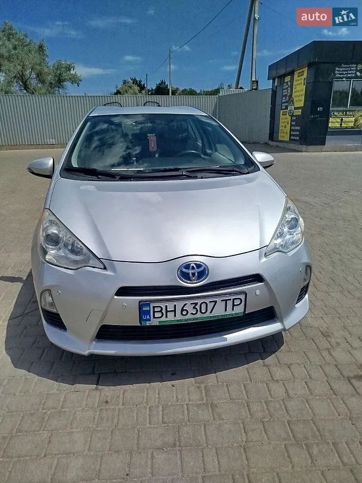 2013 Toyota Prius c - мініатюра 39