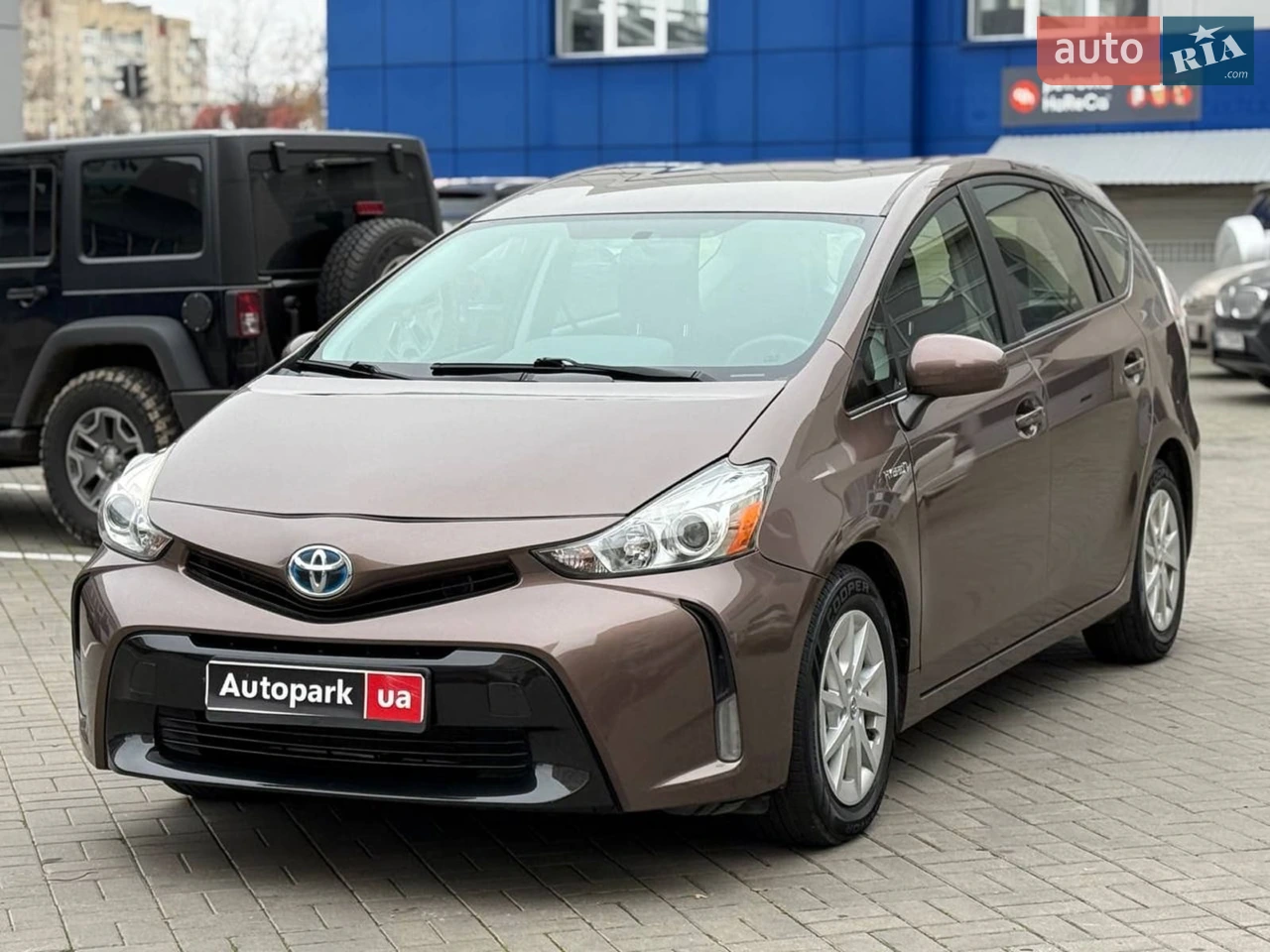 2015 Toyota Prius v (+) - мініатюра 34