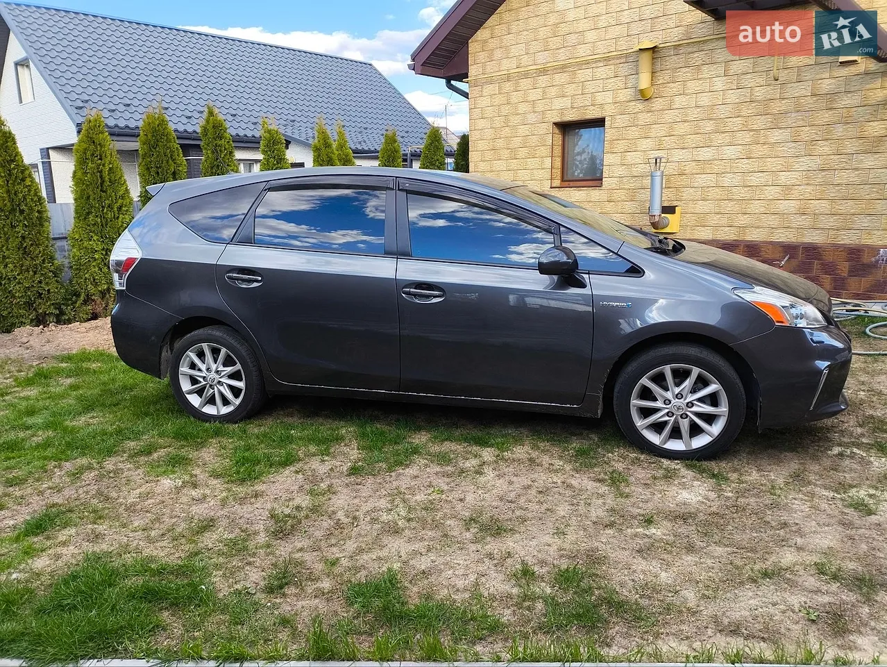 2012 Toyota Prius v (+) - мініатюра 18