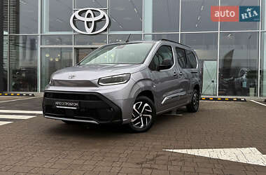 Мінівен Toyota Proace City Verso 2024 в Рівному
