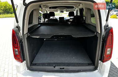 Минивэн Toyota Proace City 2021 в 