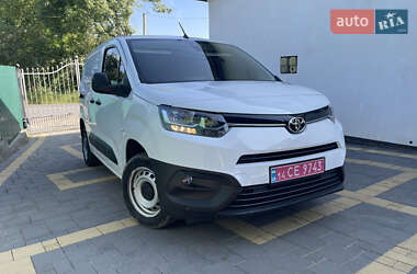 Грузовой фургон Toyota Proace City 2022 в Долине