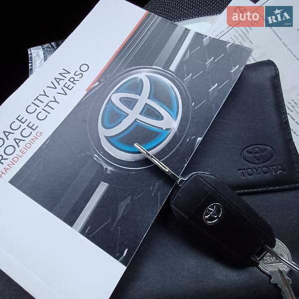 Вантажний фургон Toyota Proace City 2022 в Житомирі