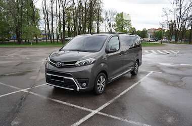 Мінівен Toyota Proace Verso 2022 в Києві