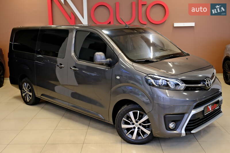 Мінівен Toyota Proace Verso 2022 в Одесі