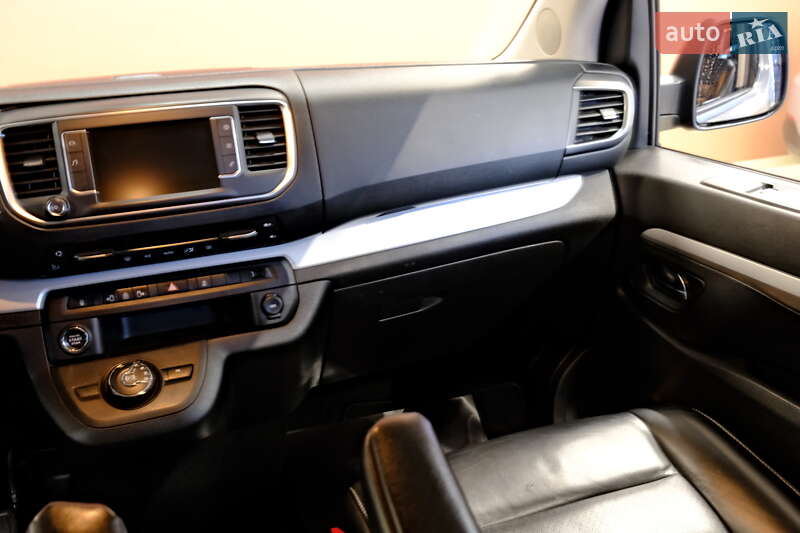 Мінівен Toyota Proace Verso 2022 в Одесі