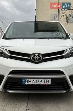 Toyota Proace 2019