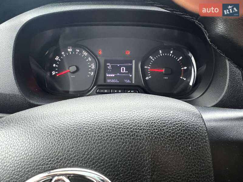 Вантажний фургон Toyota Proace 2017 в Броварах