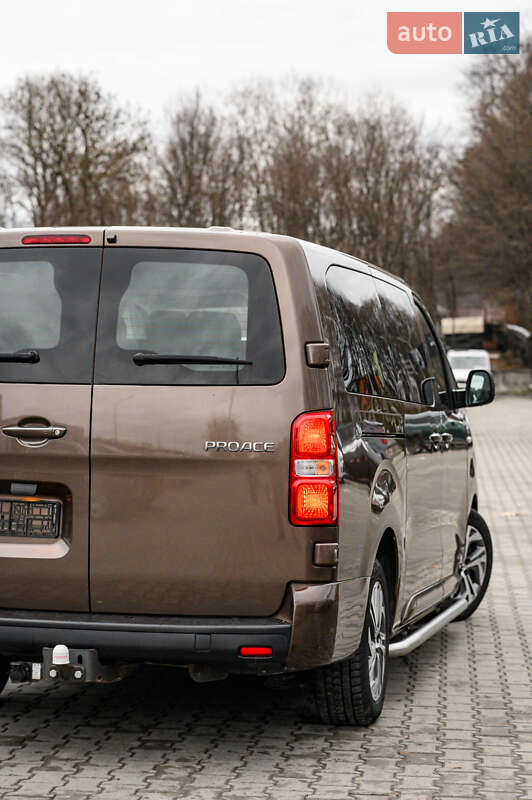 Мінівен Toyota Proace 2018 в Львові