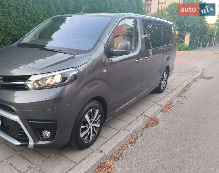 Минивэн Toyota Proace 2021 в Харькове фото 4 Минивэн Toyota Proace 2021 в Харькове