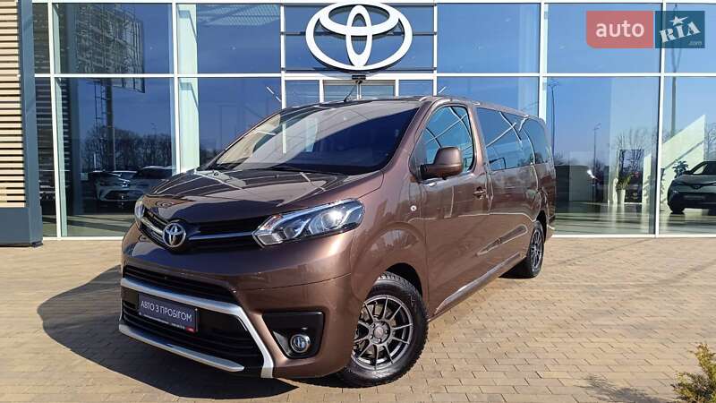 Toyota Proace 2022