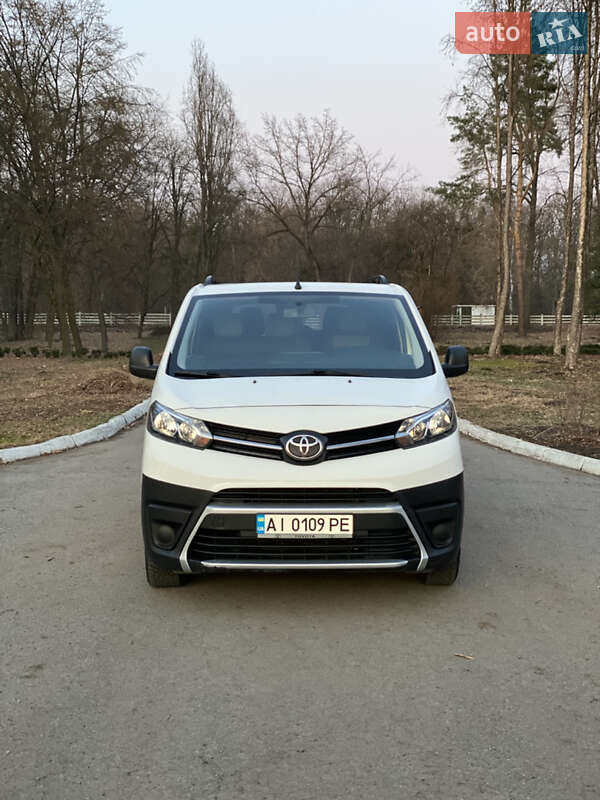 Мінівен Toyota Proace 2017 в Білій Церкві