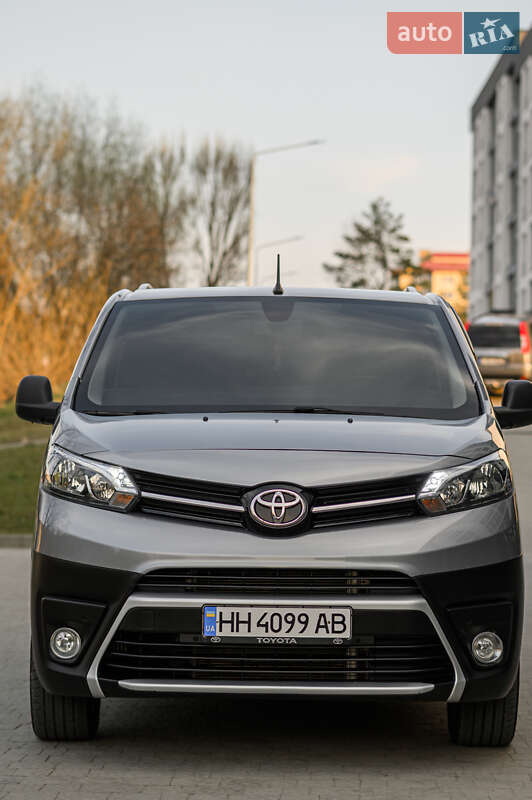 Мінівен Toyota Proace 2019 в Львові