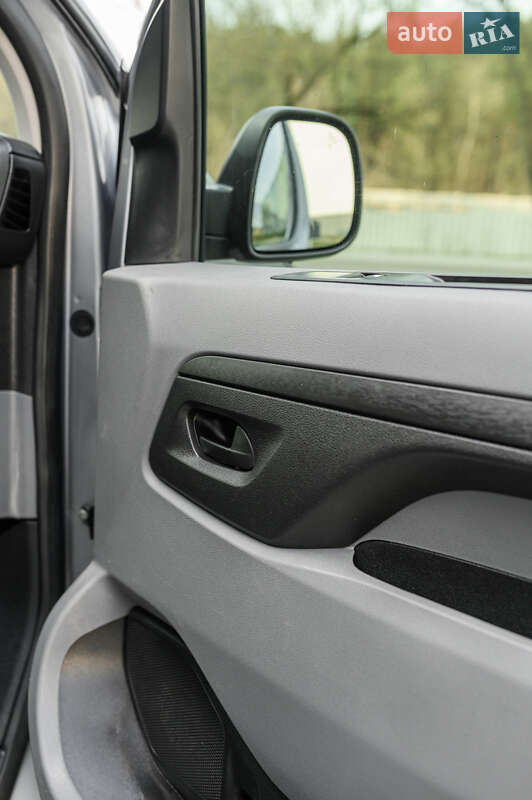 Мінівен Toyota Proace 2019 в Львові