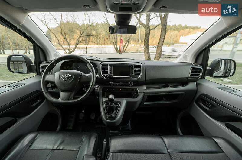 Мінівен Toyota Proace 2019 в Львові
