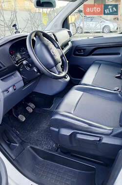 Мінівен Toyota Proace 2020 в 