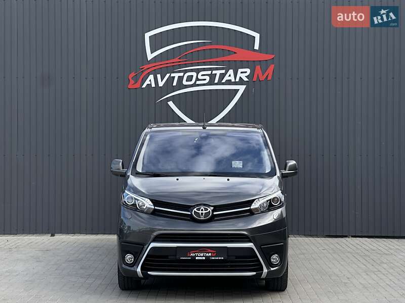 Мінівен Toyota Proace 2021 в Мукачевому