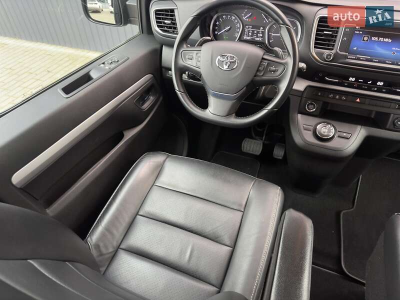 Мінівен Toyota Proace 2021 в Мукачевому