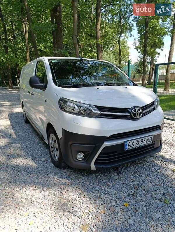 Грузовой фургон Toyota Proace 2017 в Знаменке фото 5 Грузовой фургон Toyota Proace 2017 в Знаменке