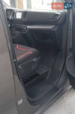 Мінівен Toyota Proace 2023 в 