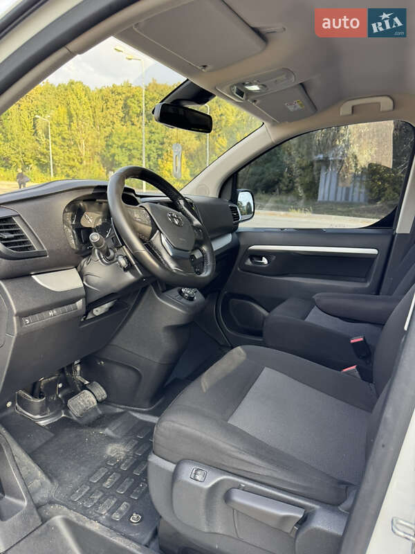 Мінівен Toyota Proace 2019 в Дніпрі