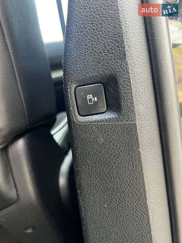 Мінівен Toyota Proace 2017 в Дніпрі фото 59 Мінівен Toyota Proace 2017 в Дніпрі