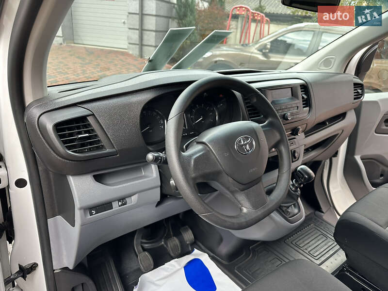 Минивэн Toyota Proace 2021 в Ивано-Франковске фото 97 Минивэн Toyota Proace 2021 в Ивано-Франковске
