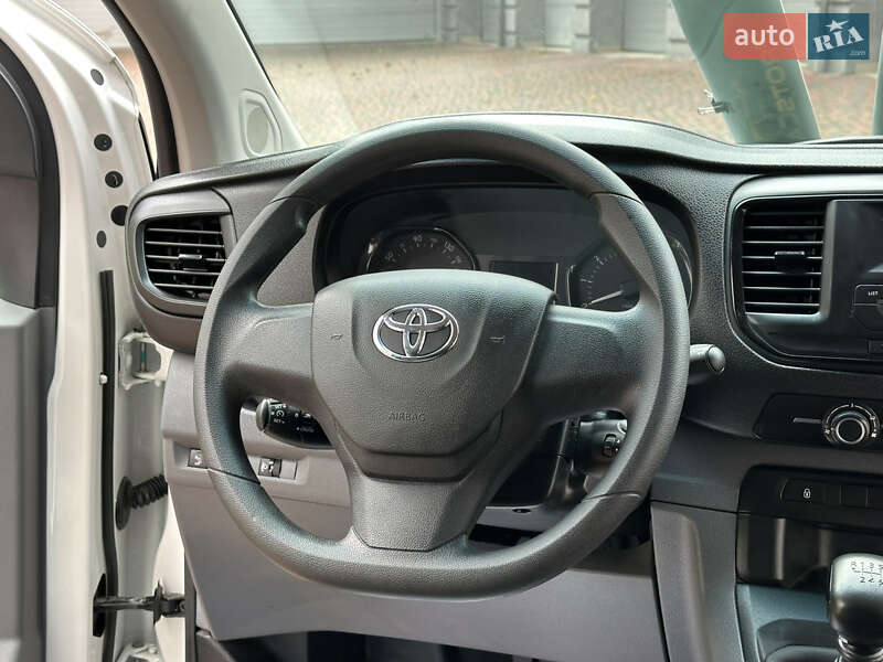 Минивэн Toyota Proace 2021 в Ивано-Франковске фото 134 Минивэн Toyota Proace 2021 в Ивано-Франковске