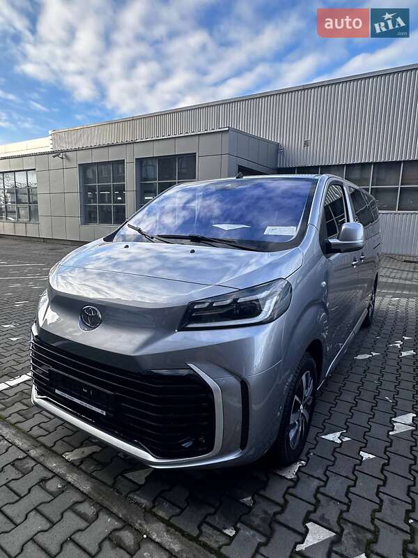 Мінівен Toyota Proace 2024 в Кам'янець-Подільському