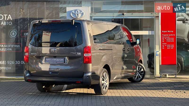 Минивэн Toyota Proace 2023 в Ужгороде