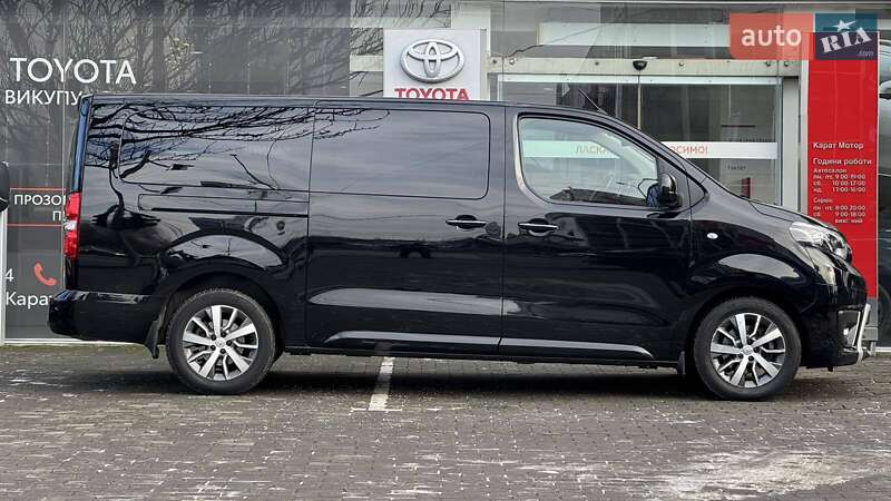 Мінівен Toyota Proace 2021 в Ужгороді