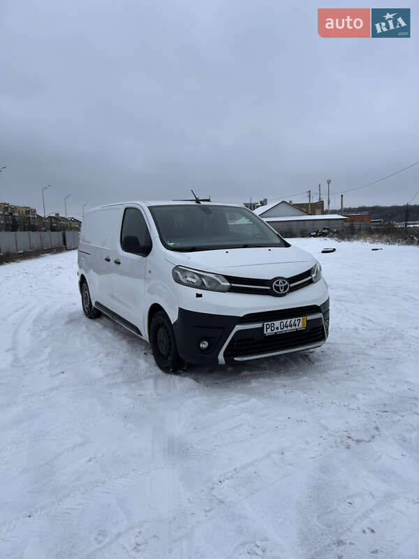 Грузопассажирский фургон Toyota Proace 2020 в Виннице