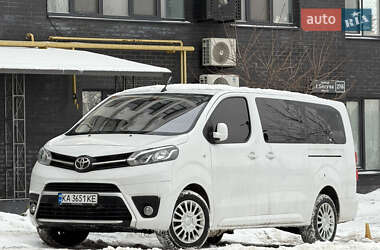 Мінівен Toyota Proace 2023 в Києві