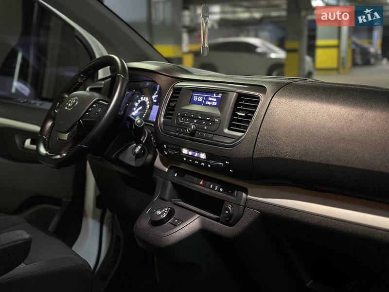 Мінівен Toyota Proace 2019 в Дніпрі
