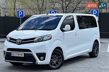 Мінівен Toyota Proace 2019 в Дніпрі