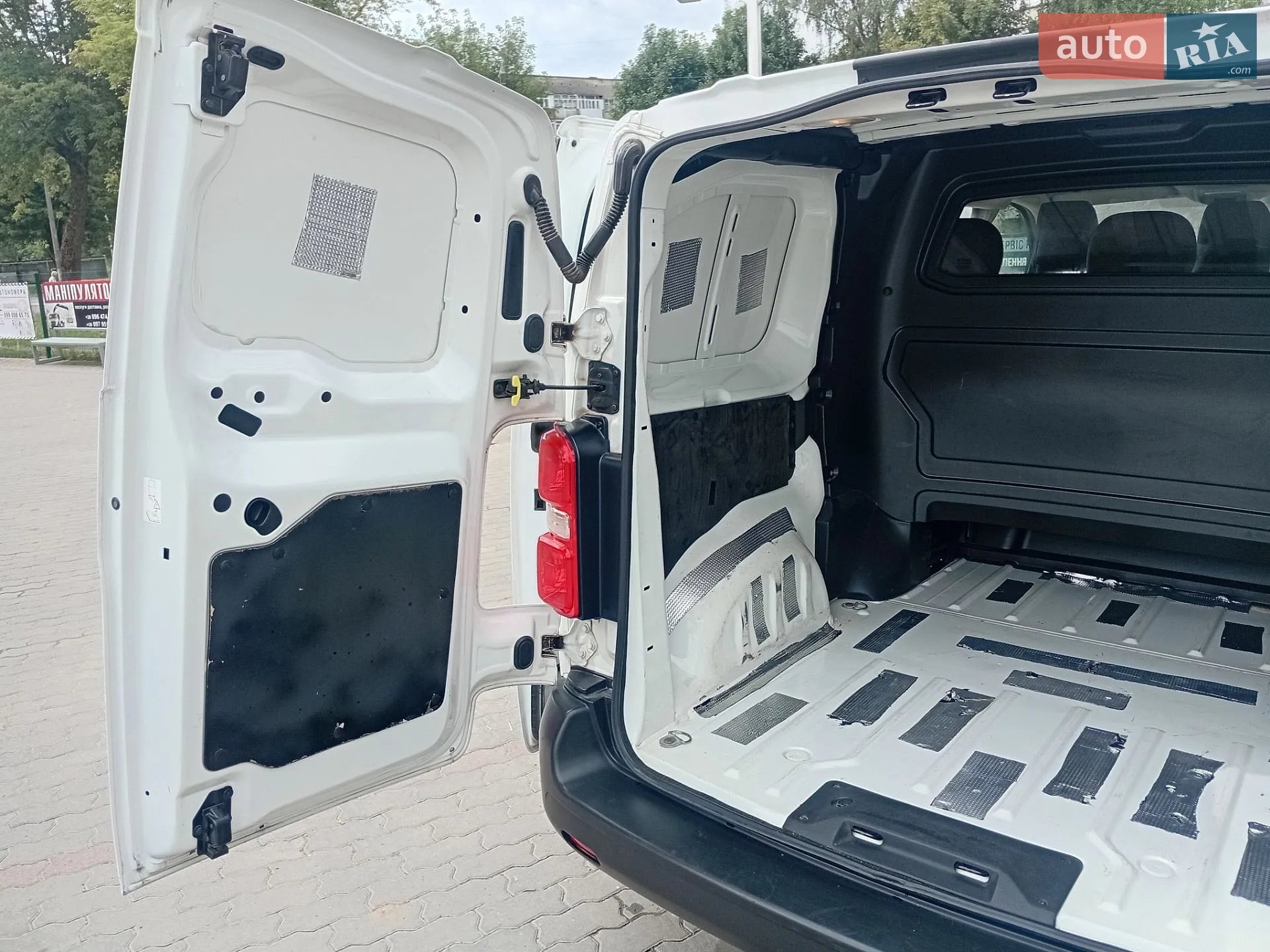 2019 Toyota ProAce - мініатюра 16