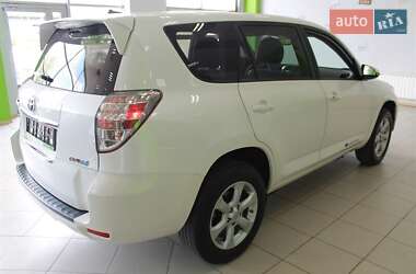 Внедорожник / Кроссовер Toyota RAV4 EV 2014 в Светловодске