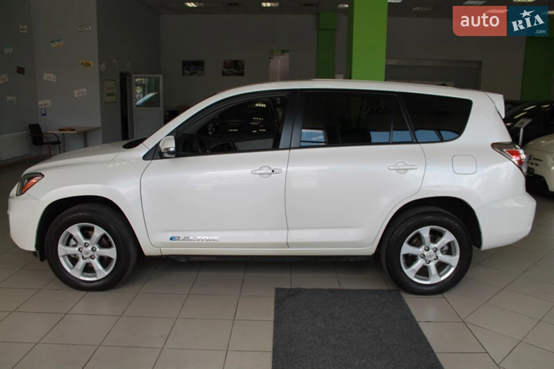 2014 Toyota RAV 4 - мініатюра 7