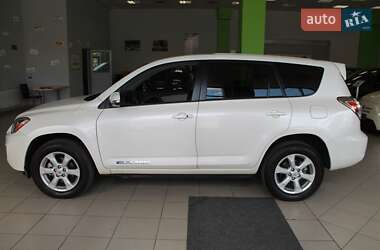 Внедорожник / Кроссовер Toyota RAV4 EV 2014 в Светловодске